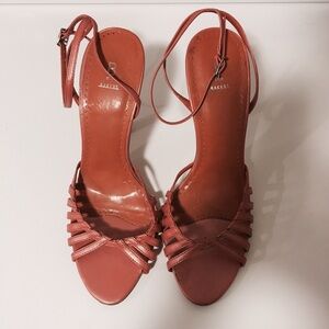 Vintage Early 2000s Burnt Orange Minimalist Sandal in Excellent Condition